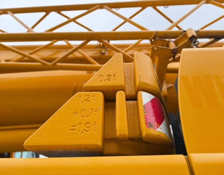 LIEBHERR LTM 1050-3.1